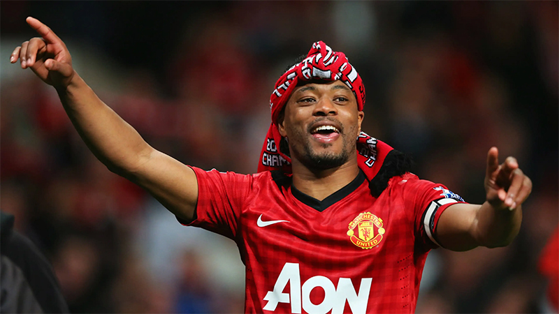 hau-ve-trai-patrice-evra